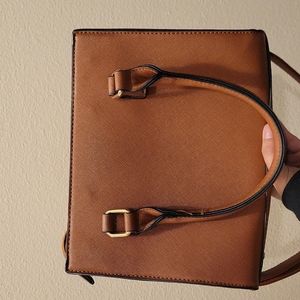 Brown side bag